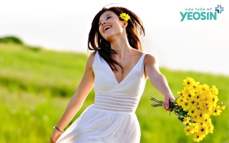 Vì sao phụ nữ hiện đại đầu tư làm đẹp sớm?