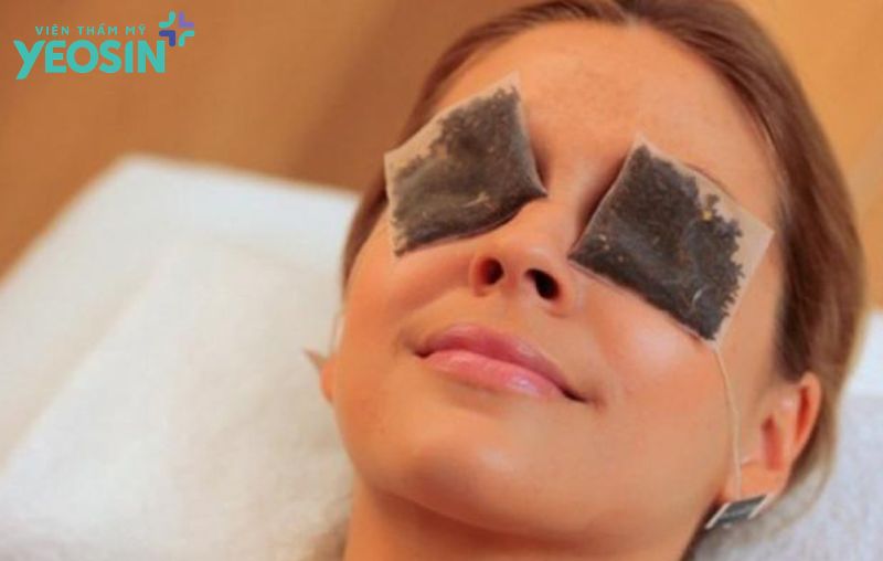 Cách làm mặt nạ giảm nếp nhăn vùng mắt với trà xanh