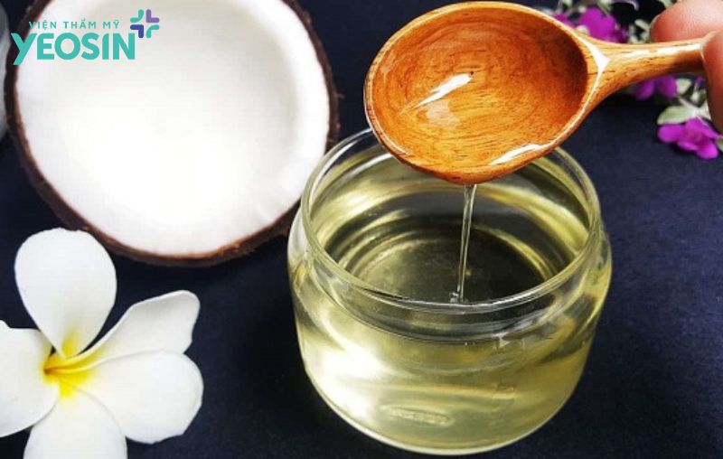 Mặt nạ giảm nếp nhăn vùng mắt bằng dầu dừa